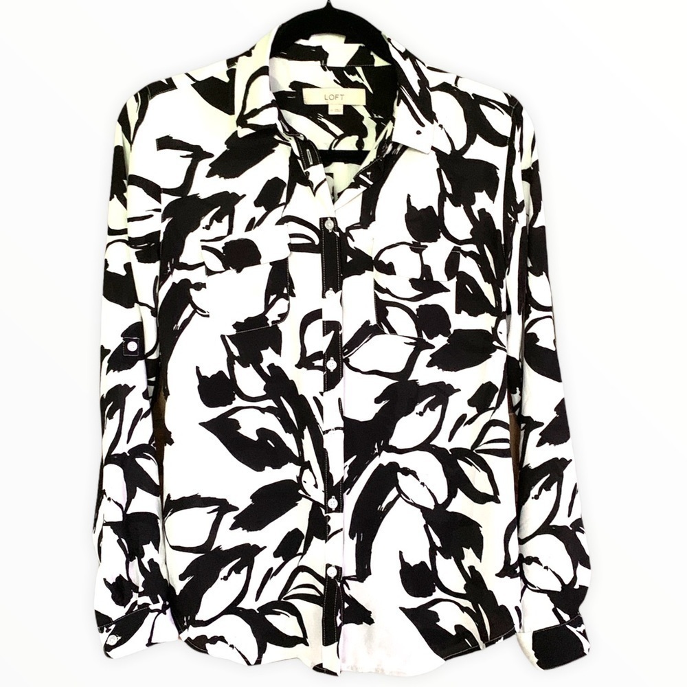 Ann Taylor LOFT Black and White Blouse Size XS